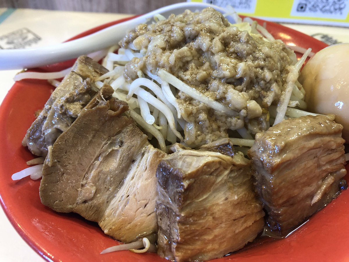 久々の二郎系！
おなかこわすかな？w😂
でも美味い！