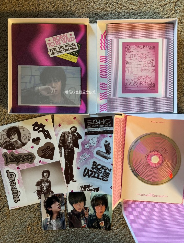 seokjinfile's tweet photo. ECHO ALBUMS ARE SO PRETTY https://t.co/YfPFMNSiJQ