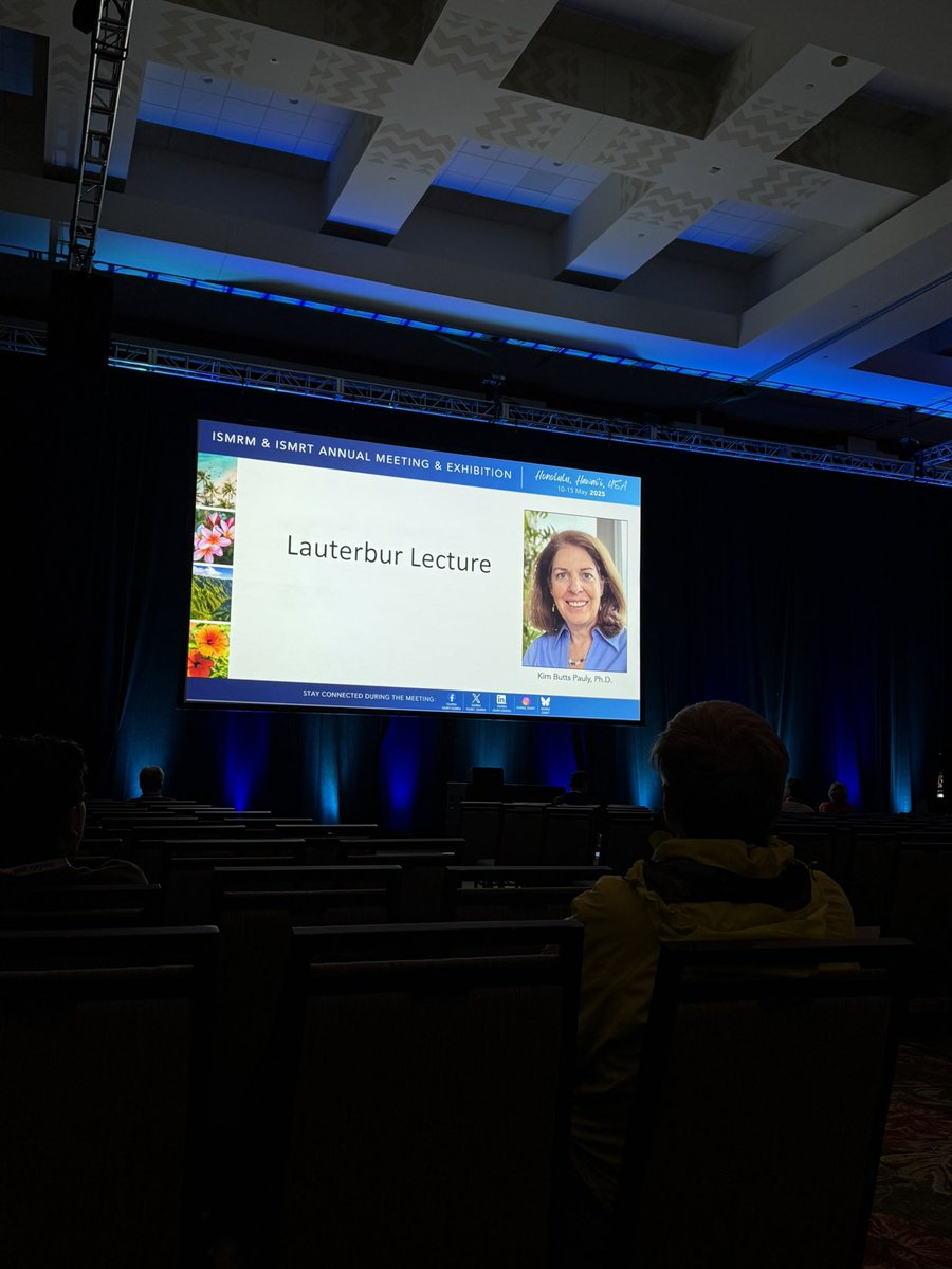 meghann_ryan's tweet photo. One last lecture to close out #ISMRM2025! A busy week full of science in beautiful #Honolulu 🌺 https://t.co/MlKYwwGP2E