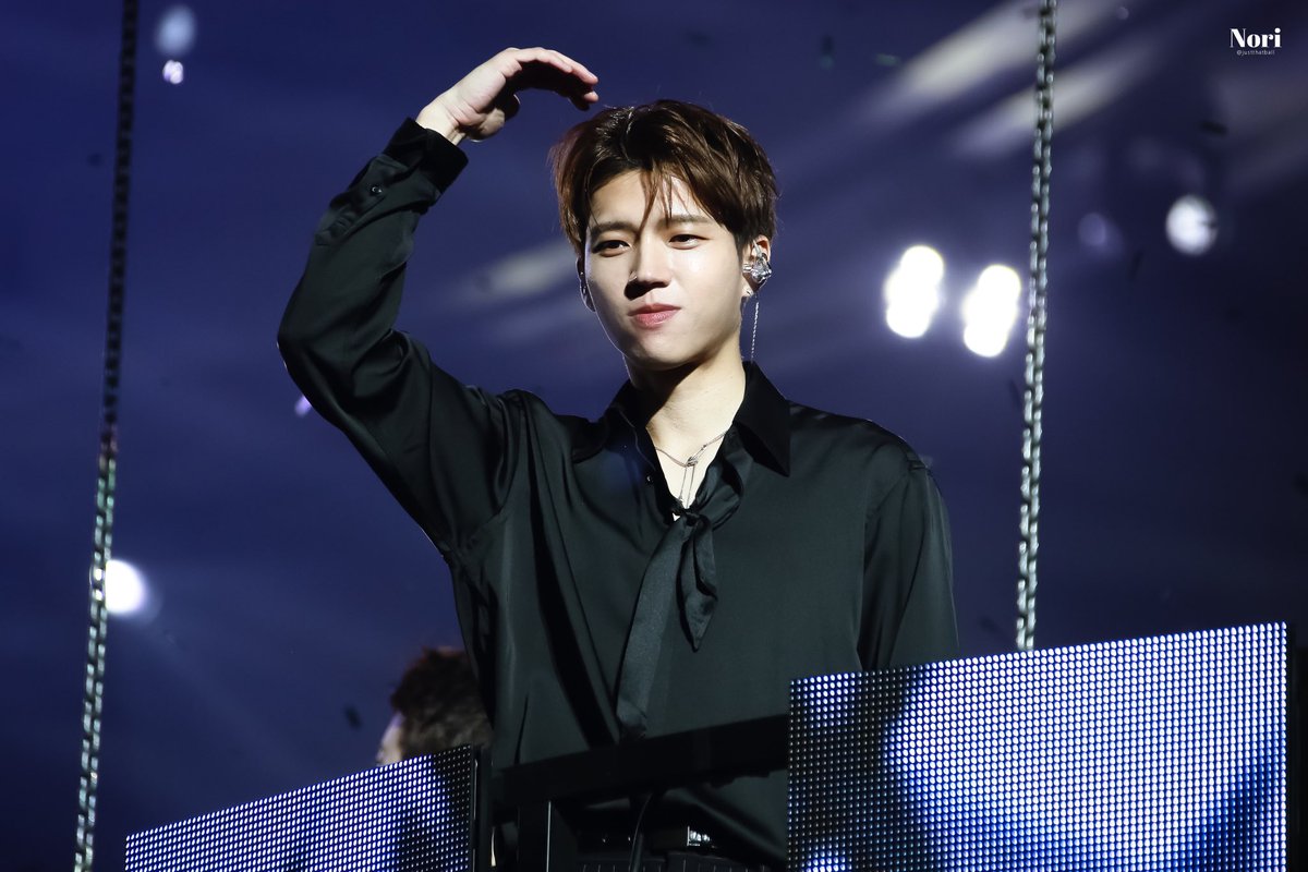 justthatball's tweet photo. 20250412
INFINITE LIMITED EDITION ENCORE 
DAY 1

끼부리기 4단계

#인피니트 #INFINITE 
#리미티드에디션앵콜콘 #리미티드에디션 #LIMITED_EDITION 
#남우현 #NAMWOOHYUN https://t.co/9iWmxIwhkg