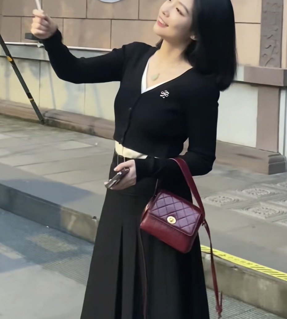 扫楼打胶一哥 tweet media