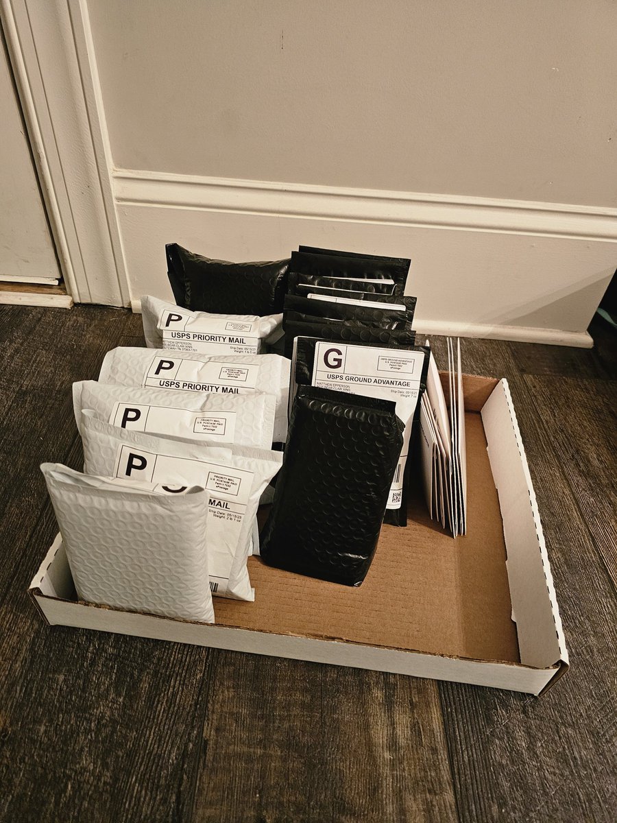 MTEpperson's tweet image. Good whatnot show tonight! Trying to grow something here!
You can start selling too! Here is my invite code.
whatnot.com/invite/seller/…