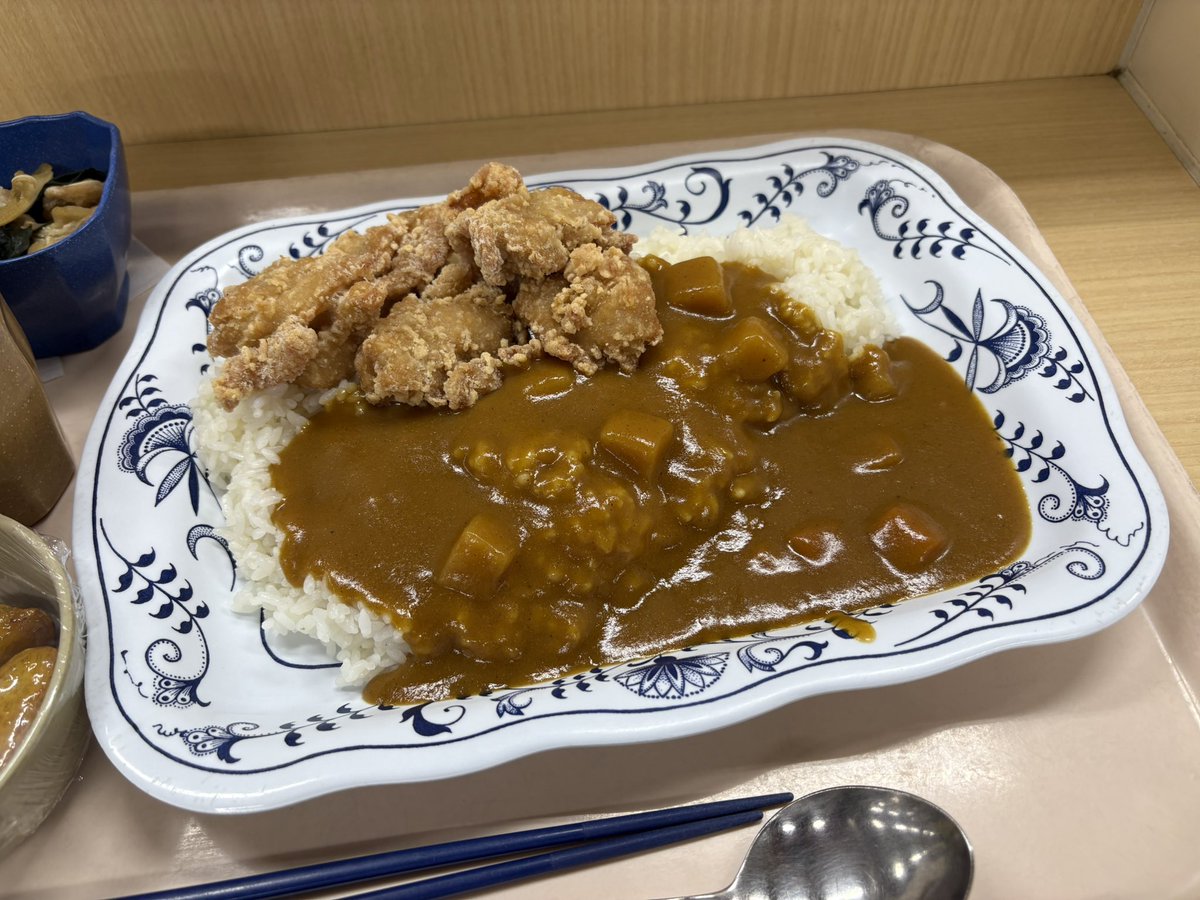 夜も長そうなので腹ごしらえをば