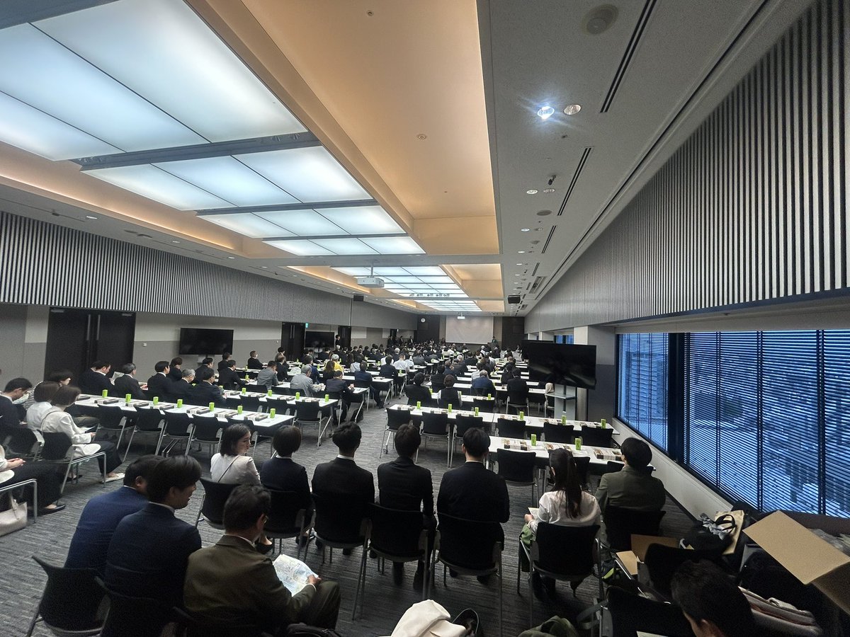 Rinten73's tweet photo. 党セミナーなう

#都民ファーストの会
#小池百合子東京都知事 https://t.co/0GXph1dS4a