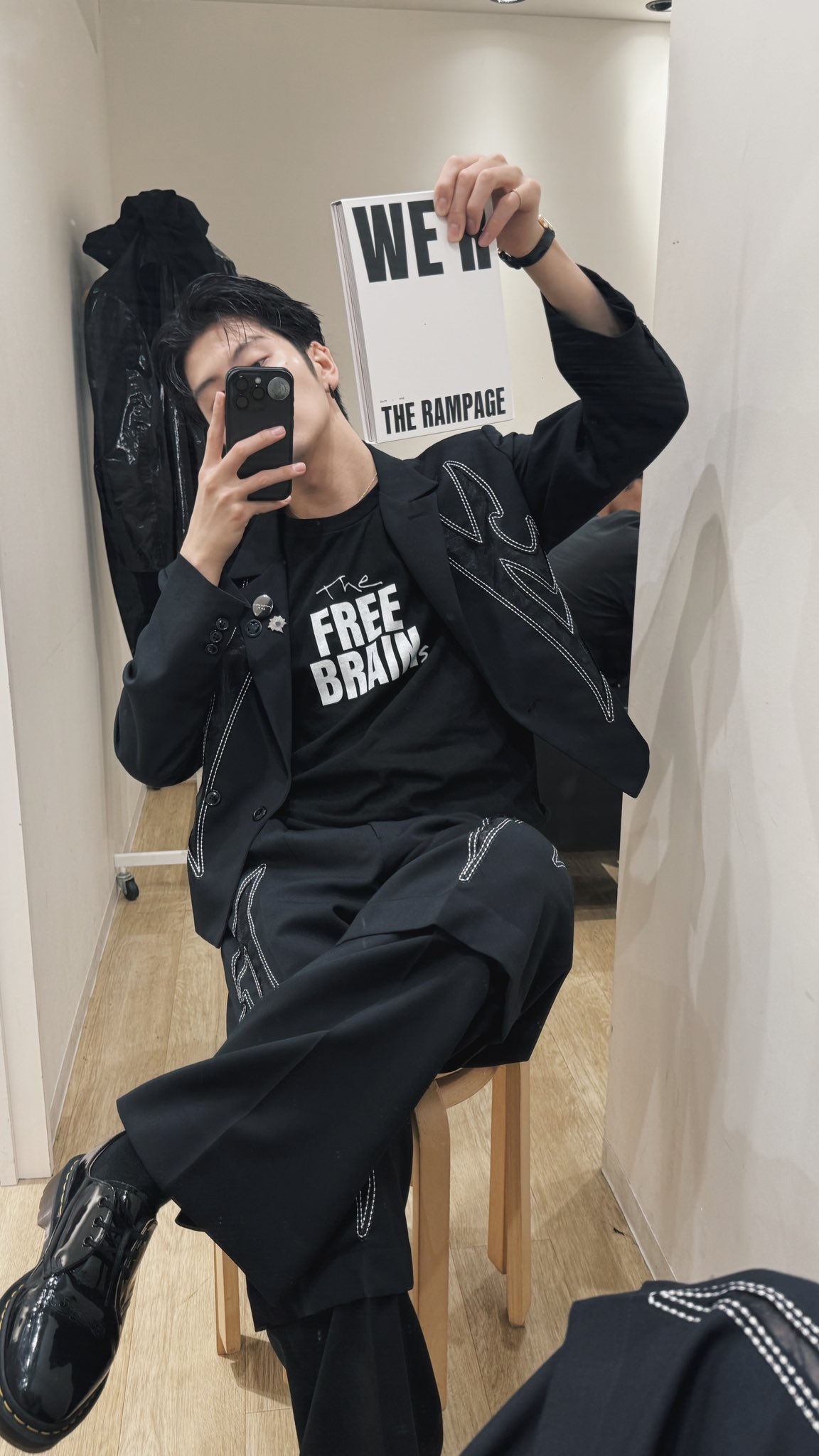 最終値下げ]長谷川慎Tシャツ CHARACTER ブラックM
