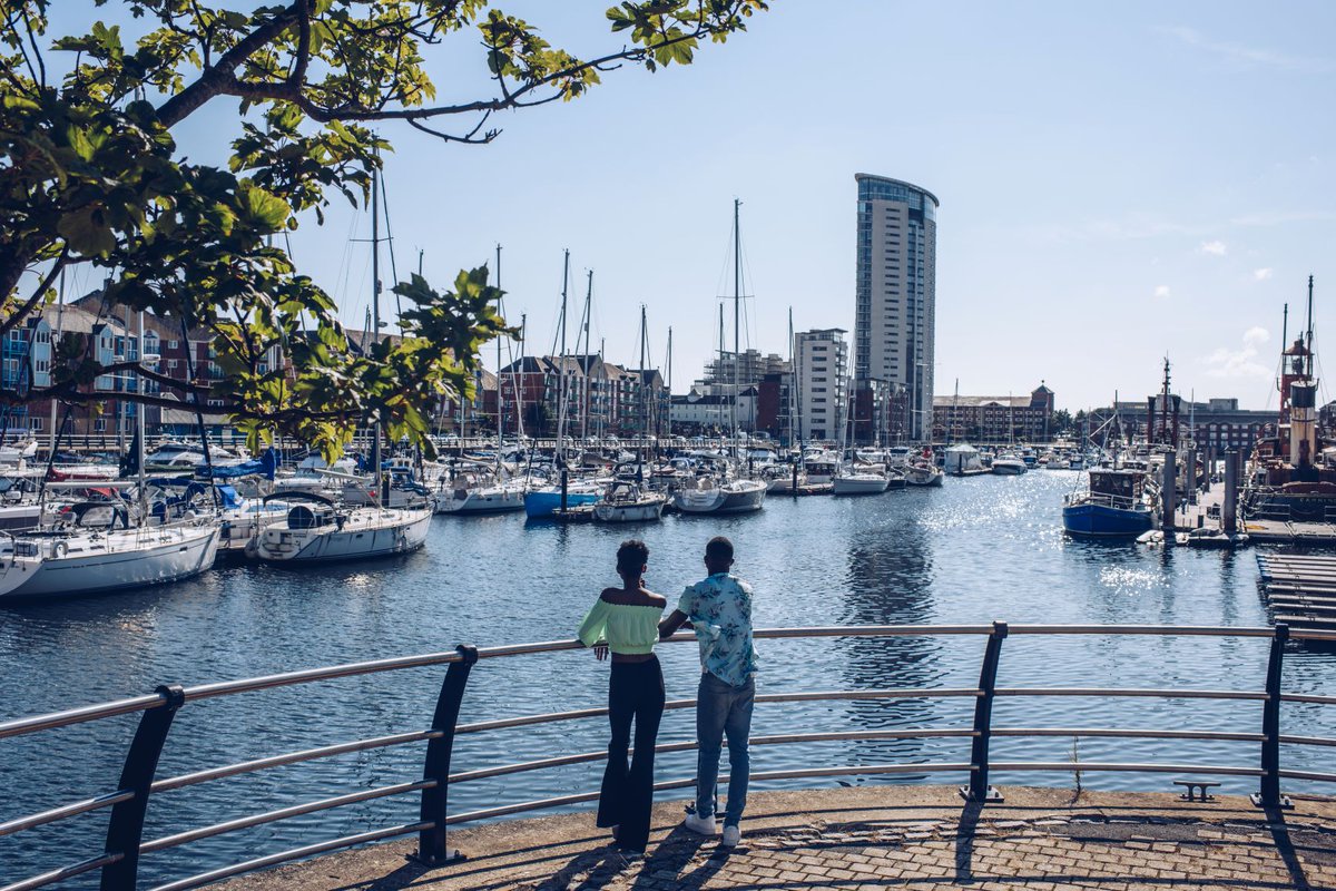 Great news! Langland Bay, Caswell Bay and Port Eynon have all been awarded the prestigious international Blue Flag status for 2025. A fourth blue flag has once again been awarded to the city's main marina.👏