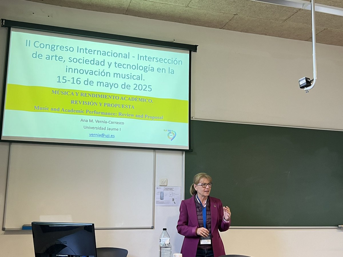 Il Congreso Internacional - Intersección de arte, sociedad y tenología en la innovación musical.
Propuesta sobre los beneficios de la Música para el rendimiento Académico