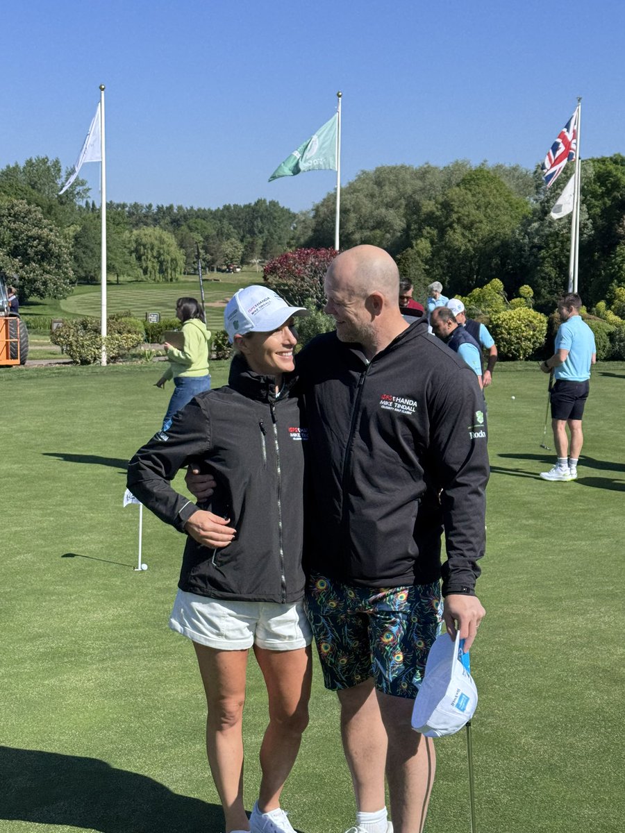 🤳 Picture perfect day at The Belfry today. One of us more photogenic than the other!