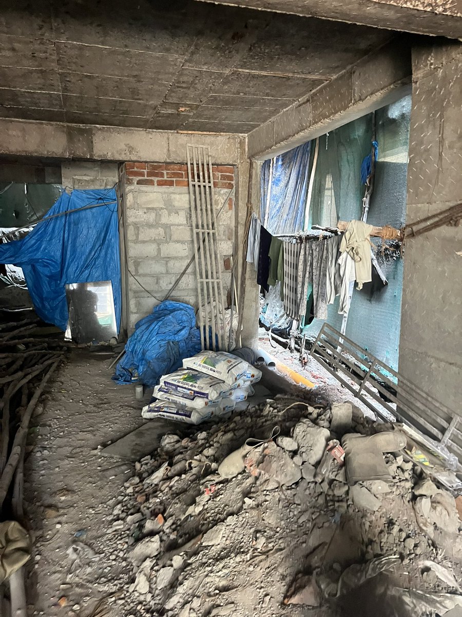 bajin4201's tweet photo. @CommissionrGHMC weareneiboursofsurveyno-78,ploton-838/a,gokulplots,nearkphb9thphasethecontractorMrDasconstructedin100s.yardsplotsuchabigsixfloorsbuildingwithsmallareaoflandwithoutanyquality,permissionsweareverysuchworryweareunabletosleepwheneverthatbuildingwillcollaps https://t.co/54yJqikdew