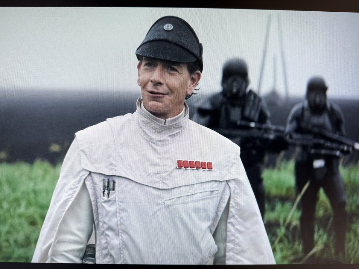 Just finished watching Andor Season 2.
And I'm about to watch Rogue One again. Maan, such great series!! 
#Andor