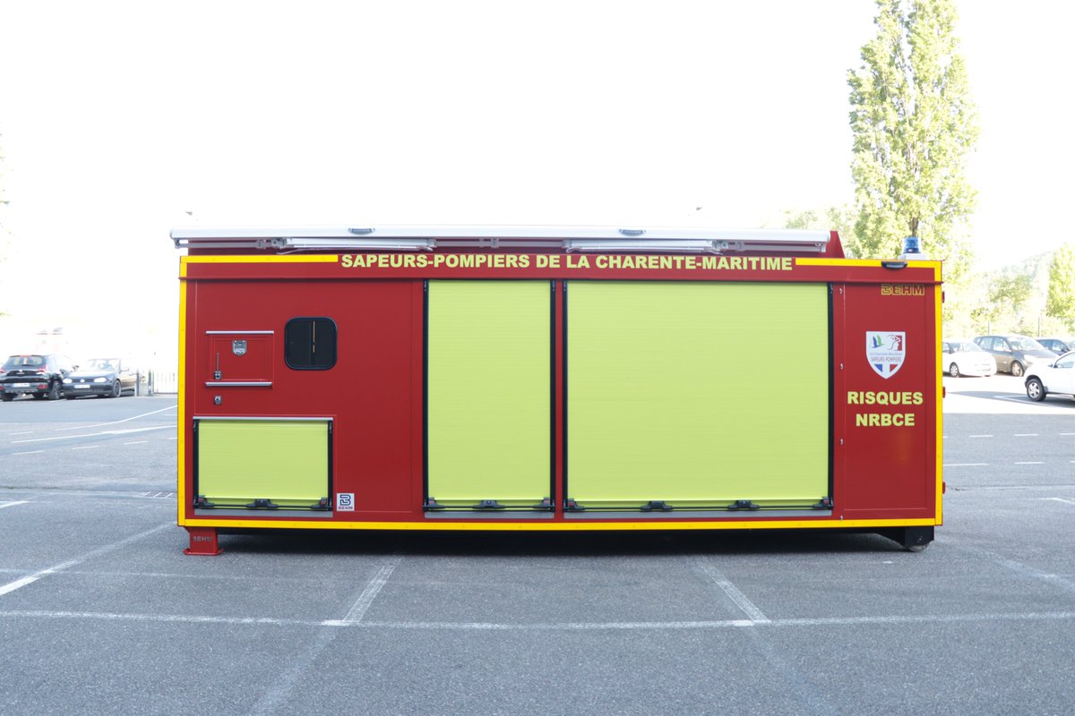 BehmSas's tweet photo. Cellule mobile d'intervention face aux Risques NRBCE.

Nous remercions @sdis17 pour leur confiance.

Berce amovible sélectionnée par @ugap  Incendie &amp; Secours

#sdis17 #pompiers #nrbce #secours #intervention https://t.co/w2c27DCNLH