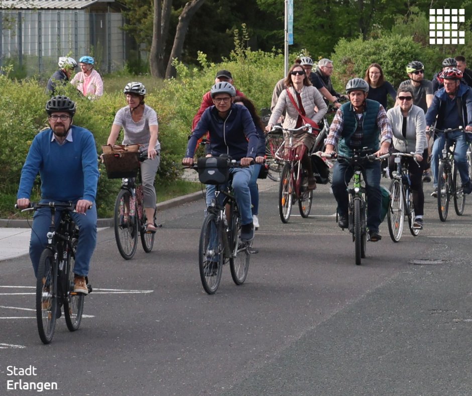 Mobile Bürgerversammlung
Am Dienstag, 20. Mai, lädt OB @florianjanik wieder zu einer Infotour durch die Stadt ein – und das mit dem Rad. Gestartet wird um 16:30 Uhr am Max-Planck-Institut für die Physik des Lichts (Staudtstr. 2).
Alle Infos: erlangen.de/radtour