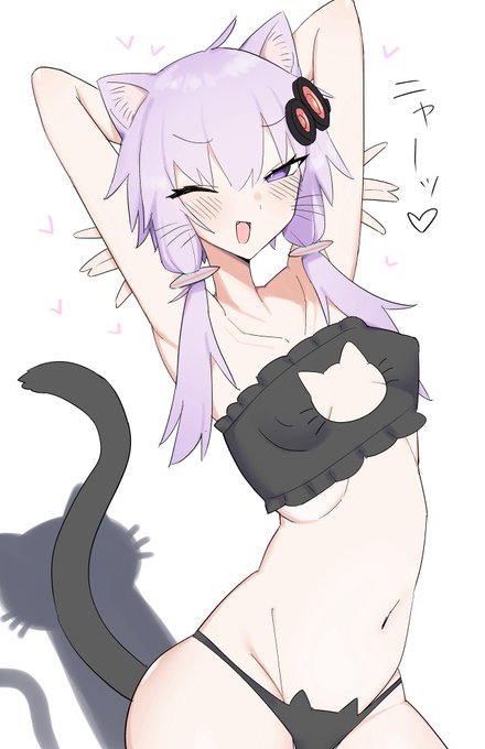 ゆかりさんの猫ポーズッッッ!!!! 