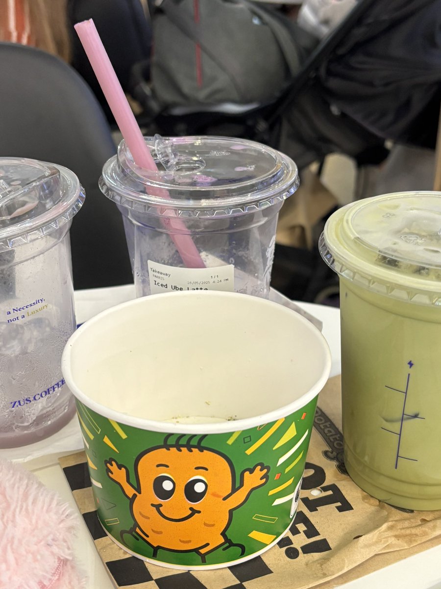 Mayoo_Ari's tweet image. Here’s how my finals is doing me — #studytwt #studyph