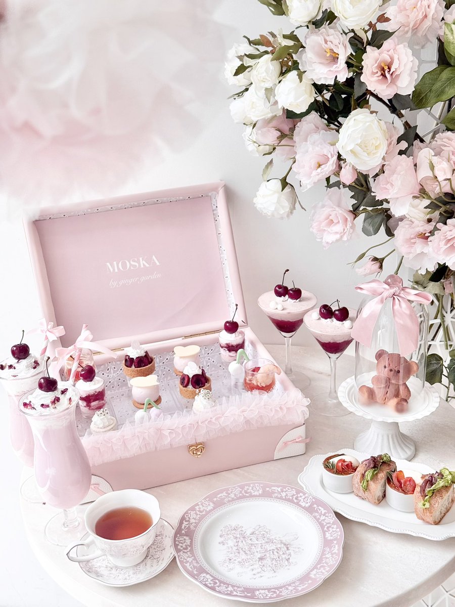 🎀🦢🎀🦢🎀🦢🎀🦢🎀🦢🎀🦢🎀 🎀🍒ついにご予約スタート🍒🎀 ＼トランク