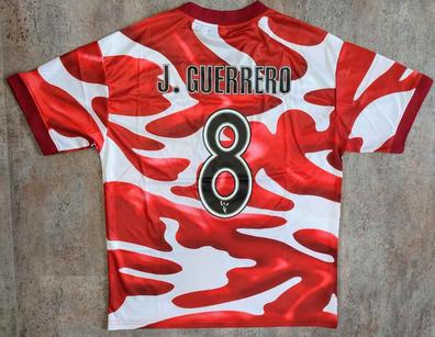 Con #LaLiga sentenciada, ya se empiezan a mostrar las equipaciones de la próxima temporada. ⚽️

Esperemos que los creativos tengan piedad y no vuelvan a terrores como los que os contamos en nuestro podcast sobre "fútbol mal".👇
go.ivoox.com/rf/145238648