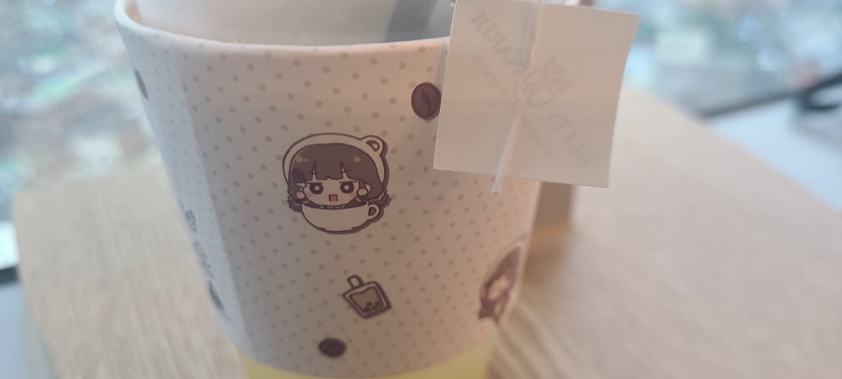 홍대 합정을 넘어 기어코 신촌까지 씹덕문화가 퍼지고있다