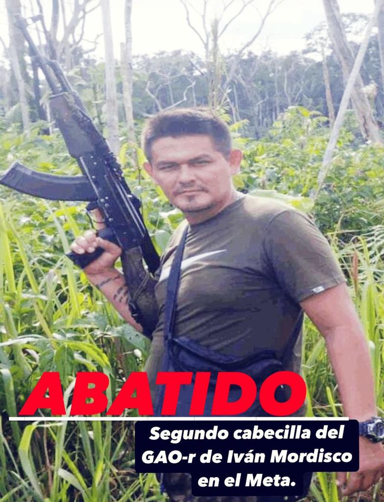 petrogustavo's tweet photo. Nelson Marquez, cabecilla del EMC en el Meta ha caído en combate, en acción conjunta de la fuerza pública. Pudo destinar su vida a construir la Colombia democrática, pero la derrochó poniendose al servicio de las bandas armadas del narcotráfico. Triste muerte para un colombiano.

Dejen las armas. Colombia necesita a sus hijos