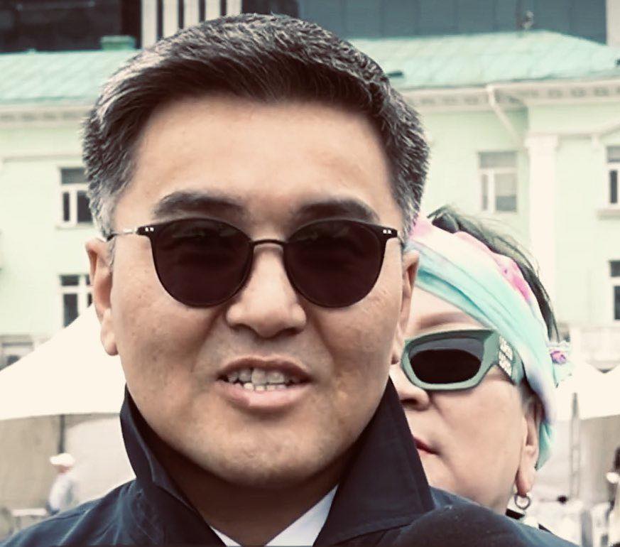 Улсын Их Жиргээч tweet media