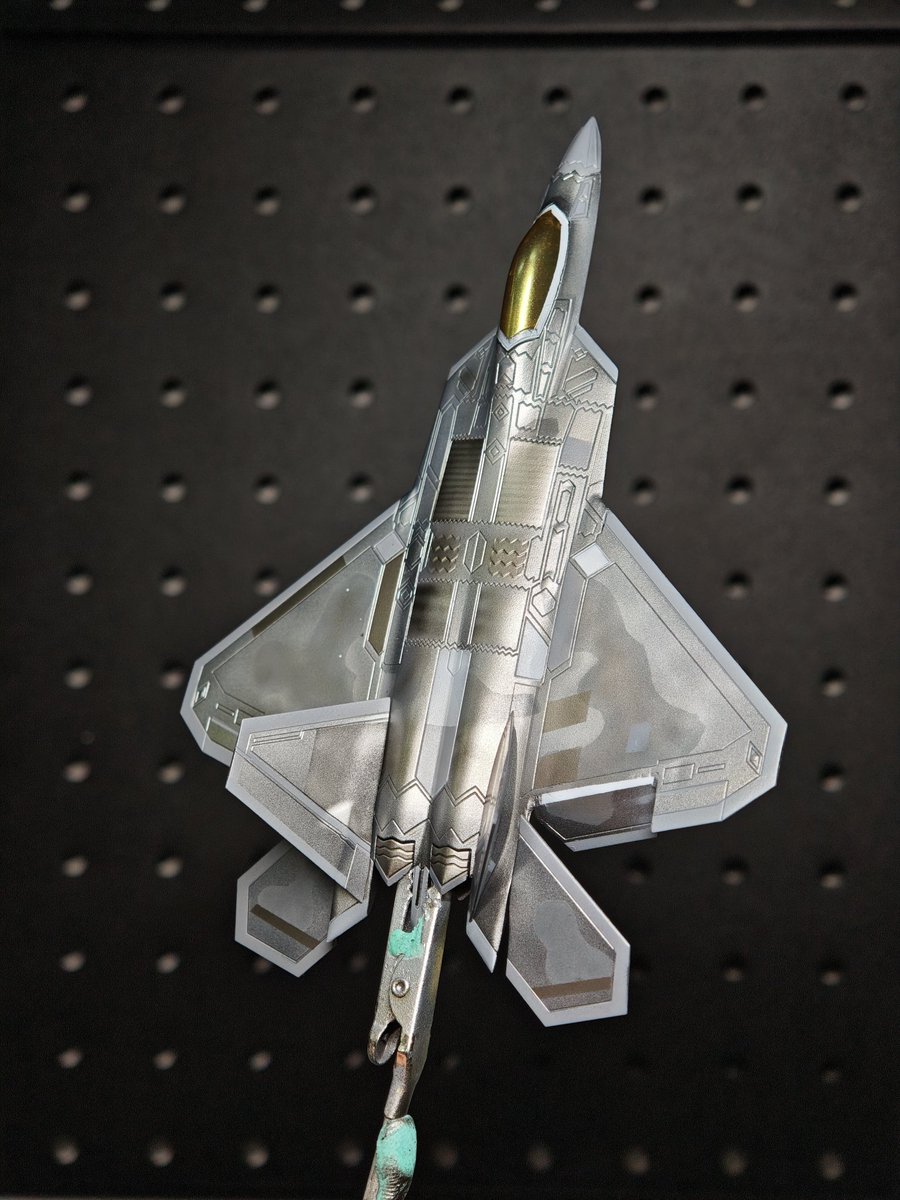 PLATZ 1/144 F-22 WIP