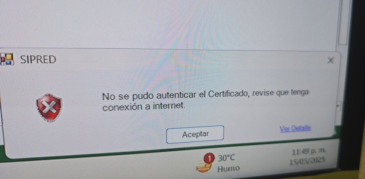 NoeDiazGzz's tweet photo. A 10 minutos del vencimiento y no se puede presentar el Dictamen Fiscal... @SATMX @IMCP #sipred https://t.co/ucTDhq9EvF