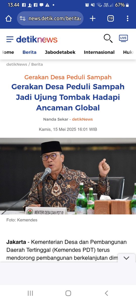Mahdiati4's tweet photo. Deklarasi gerakan desa peduli sampah

#TPPBersamaMenteriDesa
@prabowo 
@YandriSusanto27
@ArizaPatria
@taufikmadjid71
@kemendespdt
@bpsdmkemendesa
@tpp_provKalsel https://t.co/LQwVMAYnBb