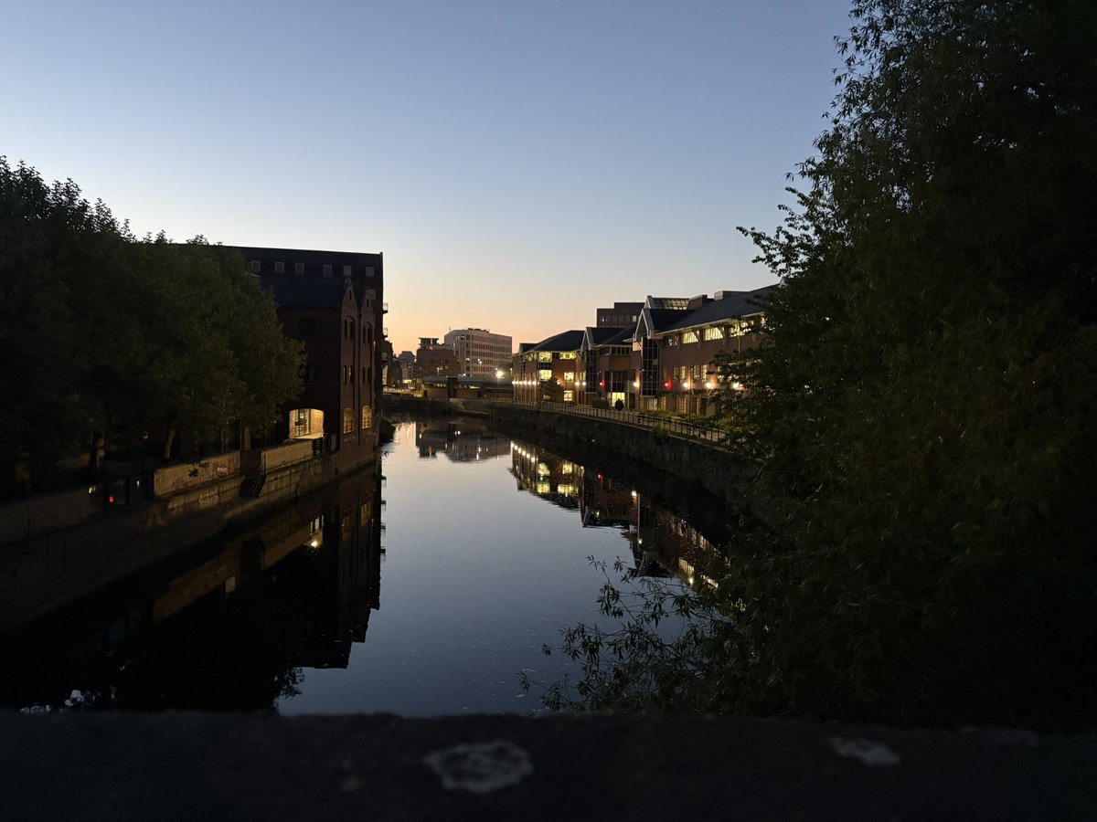 ⭐ F R I D A Y ⭐️

After a couple of days rest, it’s back to work for this <a href="/northernassist/">NORTHERN 🚆</a> guard, with a trip to MCV and YRK Mainline 🙌🏻

Whatever you’re up to today, make it a good one folks! ☀️ 🚂