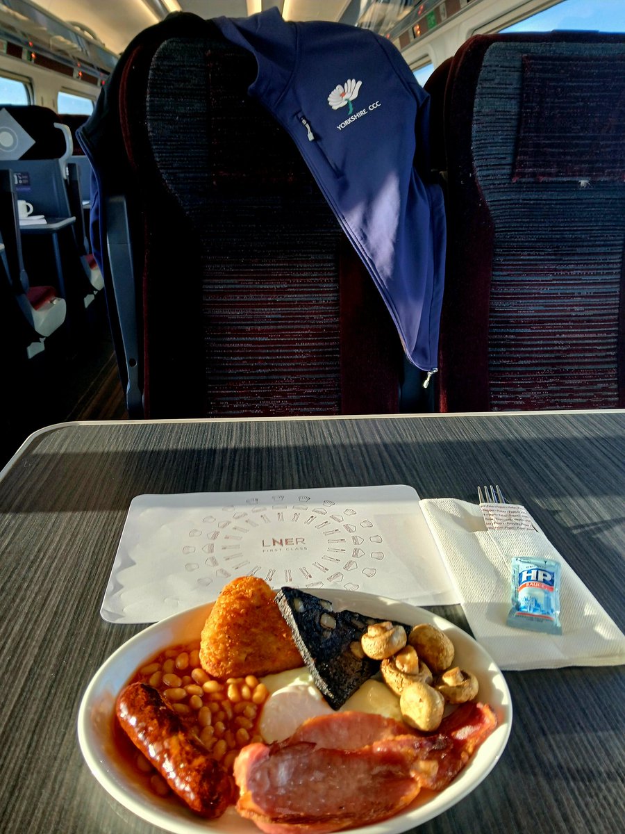 Nothing like a FIRST Class <a href="/LNER/">London North Eastern Railway</a> breakfast when you are travelling down t'smoke to see a FIRST CLASS <a href="/YorkshireCCC/">Yorkshire CCC</a> side tek on <a href="/surreycricket/">Surrey Cricket</a> <a href="/JDZEvents/">Jonathan Doidge</a>