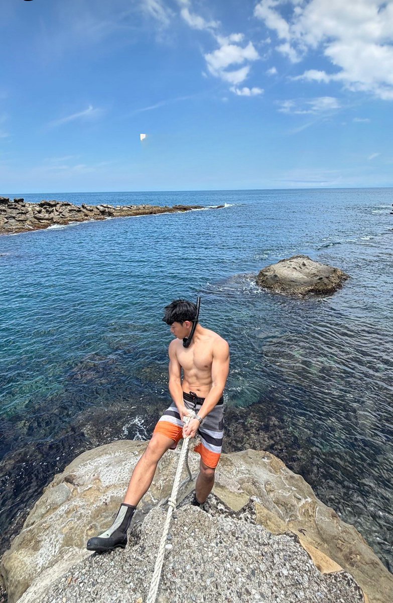 想要找個人 陪我一起上山下海