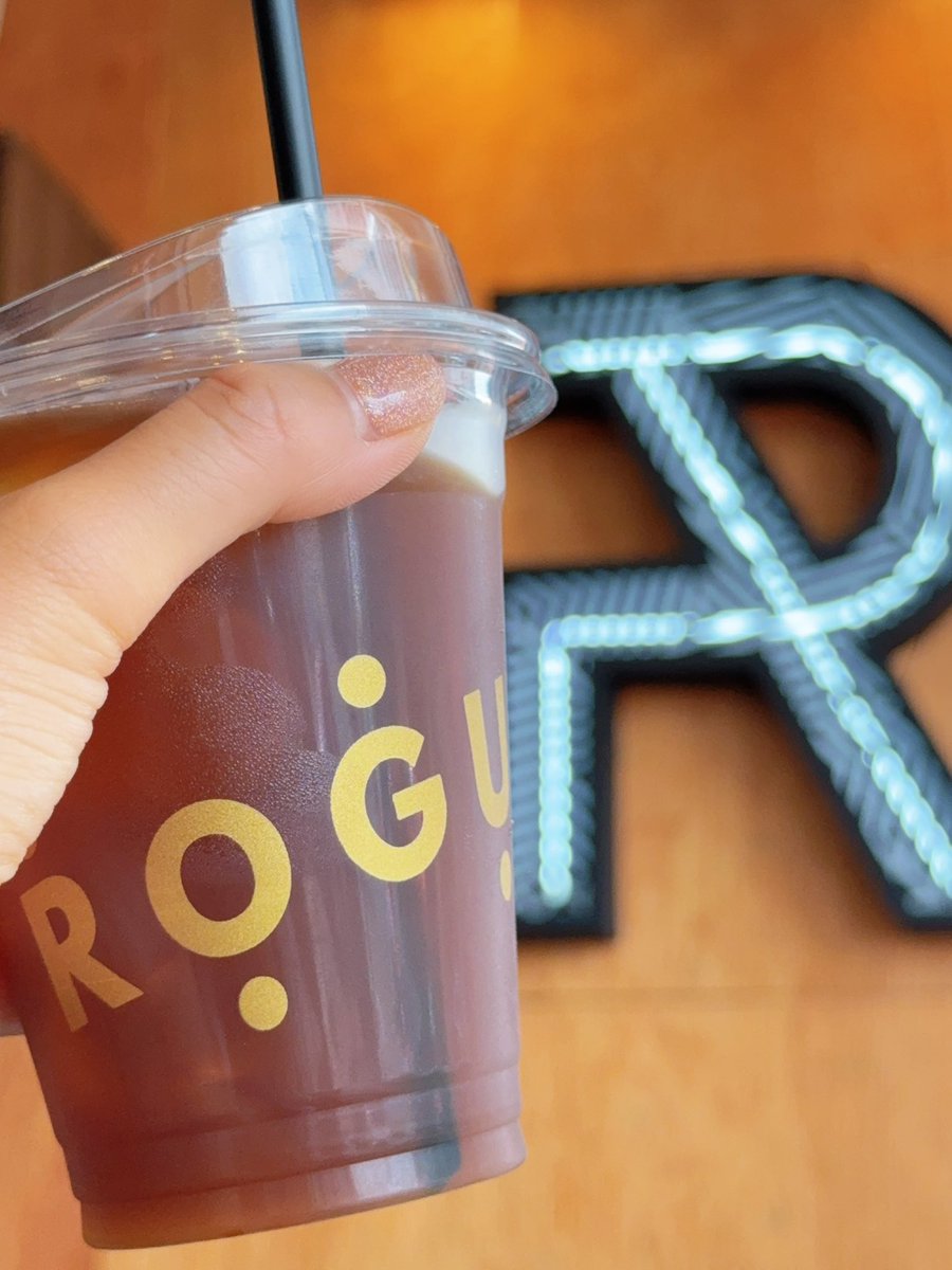 BIsbeebee's tweet photo. 📍Rogue in town @กิน เที่ยว อุบล https://t.co/GQjCcF3hrc