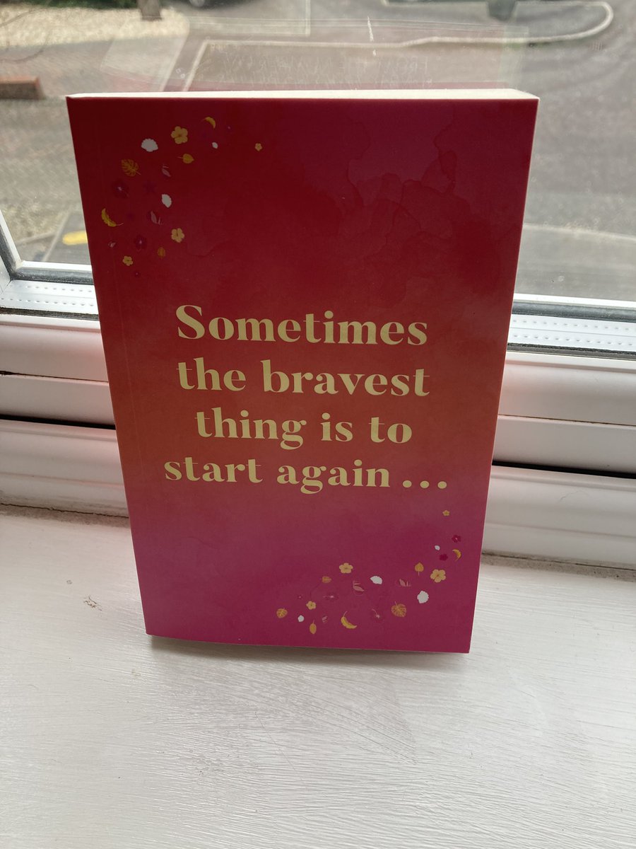 KarenKisreading 📚🐾 (@karenkingston8) on Twitter photo Thoroughly enjoyed reading my proof copy of A Secret Escape by <a href="/SarahMorgan_/">Sarah Morgan - All Together for Christmas out Oct!</a> thanks to <a href="/HQstories/">HQ Stories</a>
This emotional and uplifting book will be published on 22 May.
mentoringmumof2bookreviews.home.blog/2025/05/16/a-s… Thoroughly enjoyed reading my proof copy of A Secret Escape by <a href="/SarahMorgan_/">Sarah Morgan - All Together for Christmas out Oct!</a> thanks to <a href="/HQstories/">HQ Stories</a>
This emotional and uplifting book will be published on 22 May.
mentoringmumof2bookreviews.home.blog/2025/05/16/a-s…