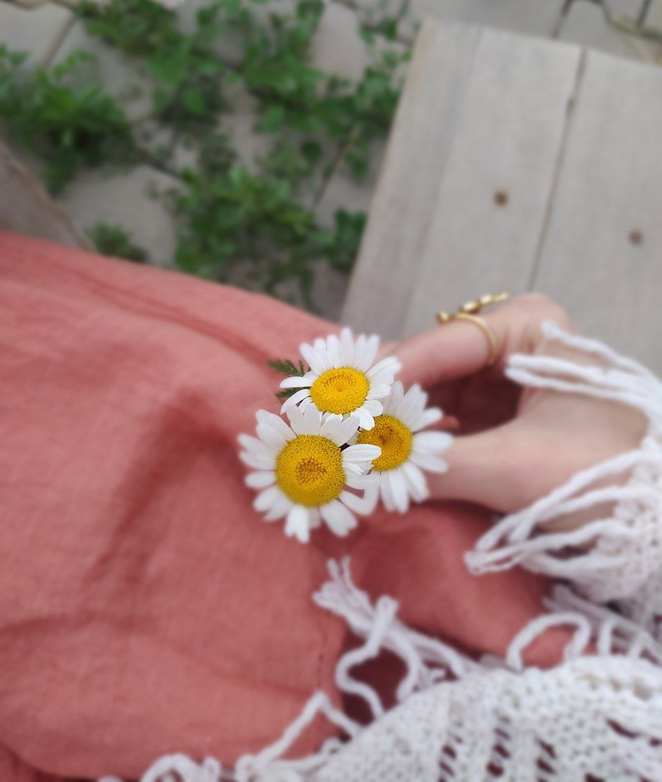 Hazret-i Ali radıyellahu anh bir hastalığında; 
"ALLAH’ım! Senden sabır istiyorum" deyince,
Rasûlullah şöyle buyurdu: 
"Bu sözünle ALLAH'tan bela istemiş oldun. Sen, O'ndan afiyet iste..." 
Tirmizi 
ALLAH’ım!Bizlere dinimiz,dünyamız ve ahiretimiz hususunda af ve afiyet ihsan eyle