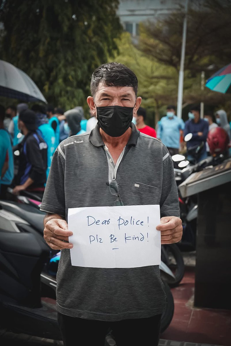 JamilMohammadii's tweet photo. Hope fades slowly when you are trapped in limbo for over a decade.
For Hazara refugees in Indonesia, even surviving has become a fight.
Resettlement is not a dream — it’s the only solution.
#End13YearsInLimbo_Indonesia https://t.co/eLLcNqPhxz