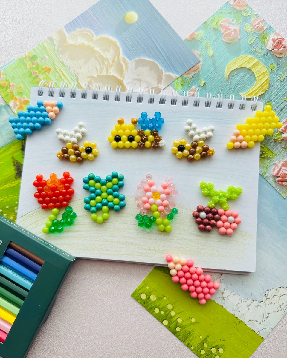 ブン♪ブン♪ブン♪／ 色とりどりのお花や果物に集まってきた