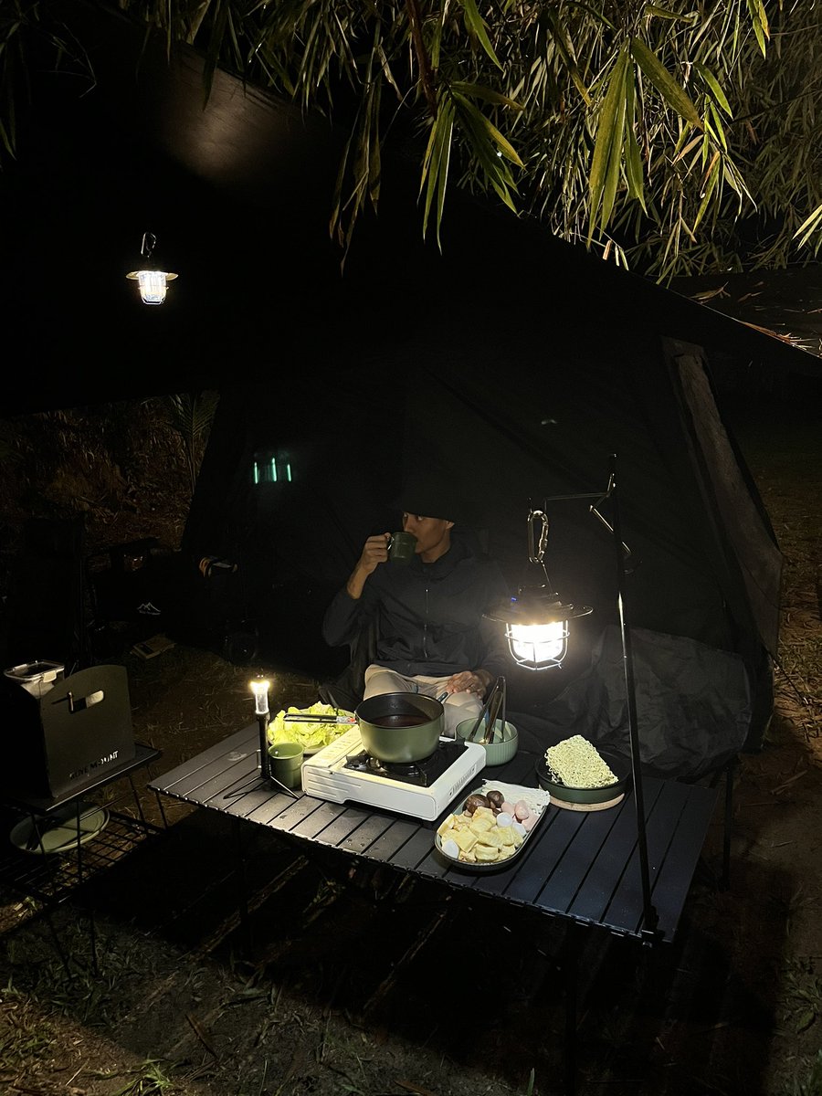 __puza's tweet photo. Camp Havarri https://t.co/JHEDpJZMmR
