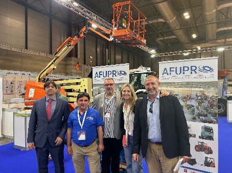 #ANAPAT, JUNTO A ELEVA, APOYA Y PARTICIPA EN LA COMPETICIÓN DE FUTUROS PROFESIONALES DE LA MECÁNICA, ORGANIZADO POR <a href="/afupro/">AFUPRO</a>  DURANTE LA FERIA <a href="/Motortecferia/">MOTORTEC</a> 

afupro.org/noticias/