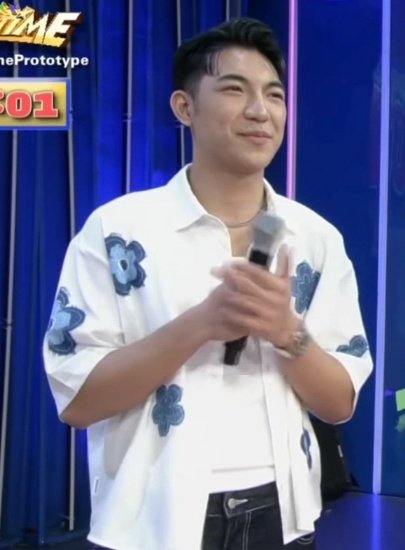 DarrenTrendsOfc's tweet photo. Thank you so much for a fun and goodvibes Friday ,Darren!! Enjoy the rest of your day!! We love youu D!! Have a great weekend!!π€π
#DARREN @Espanto2001
#ShowtimeProtype https://t.co/EbtseCF5ka
