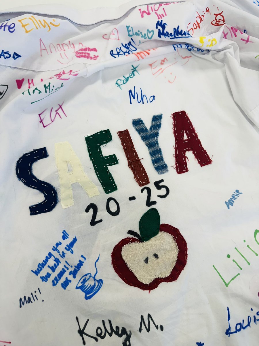 Textiles2XL's tweet photo. When Year 11 leavers put their sewing skills to good use 🙌 Wishing you all the very best 2020-2025 https://t.co/NNgEBjGw1y