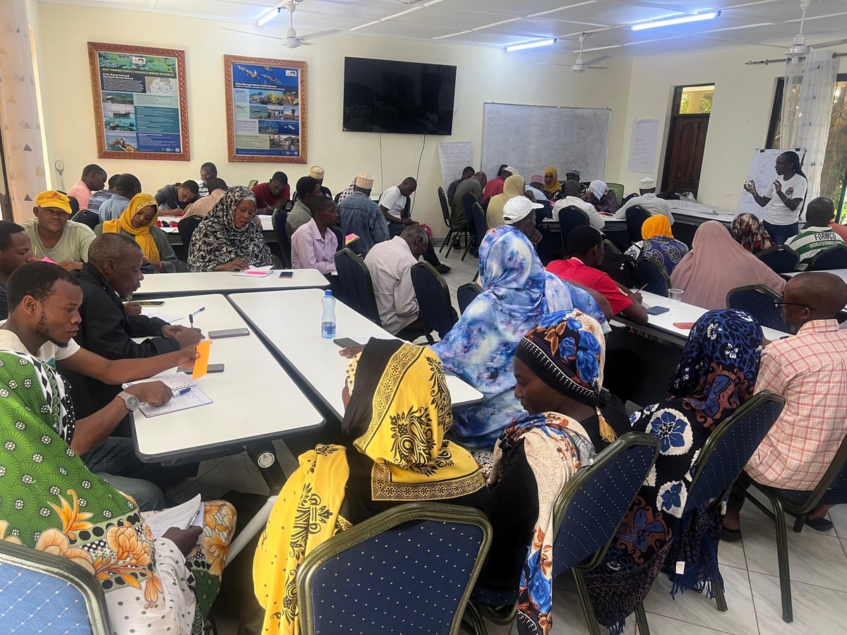 This week, we trained 56 newly elected BMU leaders from 7 BMU units across the Shimoni-Vanga seascape We explored:
🔹 Grassroots leadership and BMU governance
🔹 Self-leadership &amp; integrity
🔹 Ocean stewardship 🐟
This is supported by GIZ and delivered by the Kenya Fisheries dept