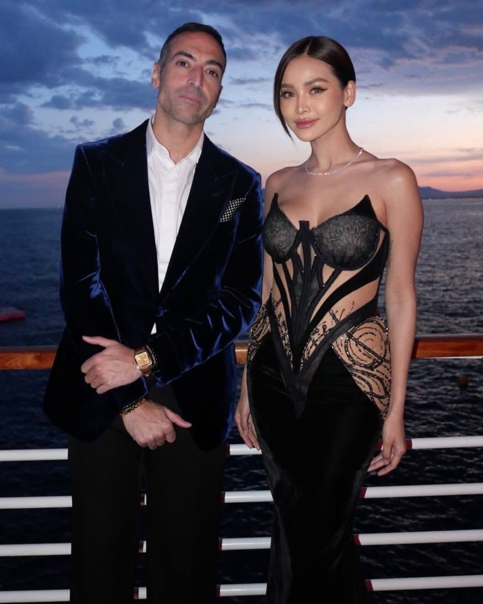 Engfa Waraha (ตัวจริง) tweet media