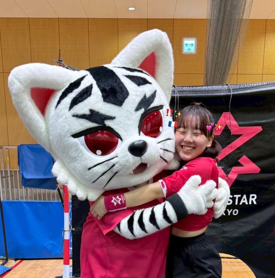 ZeekstarCheer's tweet photo. こんにちは！REINAです！👶🏻💕

今年もPSGとの試合が決定しましたねっ！🇫🇷 . * 🙌🏻 >< ﾜｸﾜｸ
FC会員は先行販売がありますよ～！
ぜひ特設サイトを✅ください。

ホーム戦は残り1試合！
最後の最後までジスター🐯、私たちと一緒に熱い声援を送ってください‼️✨

#ジークスター東京
#チア
#ハンドボール https://t.co/o4k97RMH46