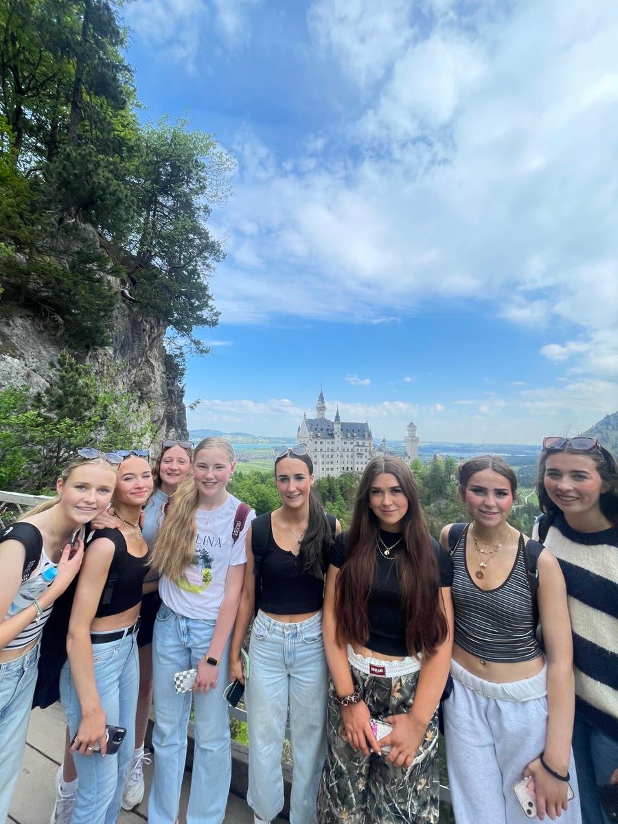 mercynewrossTY's tweet photo. TYs visiting Neuschwanstein castle today. This castle features in the opening scenes of all Walt Disney’s films. @mercynewross https://t.co/lmsAvwswD1