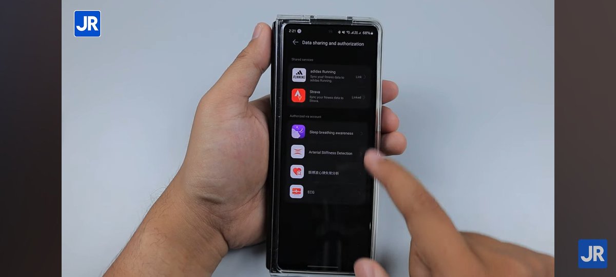LivingInHarmony's tweet photo. You can link your exercise stats with Strava and Adidas notifications through tethered Huawei EMUI HMS Android phone and future adapted native HarmonyOS 5.1/6.0 Huawei phone apps.
#WatchFit4 #Global #HarmonyOS5 #OpenHarmony #HarmonyOS https://t.co/xUx7f2XEMy