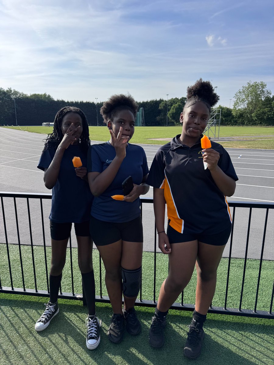 y8 represented us with pride on Wednesday evening. We saw several first-place finishes in sprints, courageous efforts in the field events, and an incredible performance from the girls’ team who smashed the relay! Wonderful seeing them pray together  #TeamBC #ProudMoments