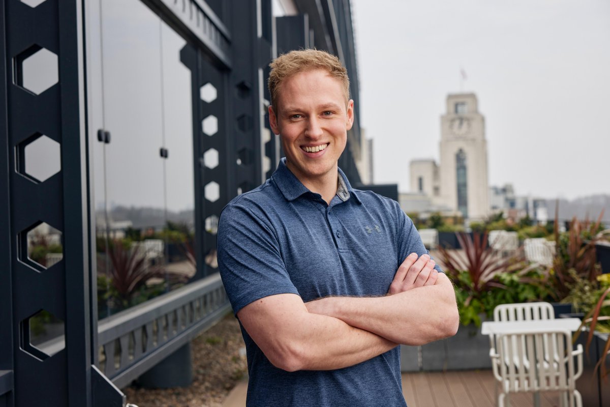 Tom Munday went from developing business ideas in an #entrepreneurship class in LUMS to selling his co-founded company <a href="/Lux_Rewards/">LUX Rewards</a> for an eight-figure sum.

Read his story:

lancaster.ac.uk/lums/news/toms…