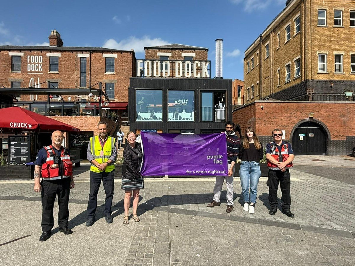 Gloucester has again been given the coveted Purple Flag Award, the gold standard for a great night out. Judges were wowed by the huge regeneration taking place across the city and the new foodie heaven, Gloucester Food Dock!  #purpleflag orlo.uk/upiz8