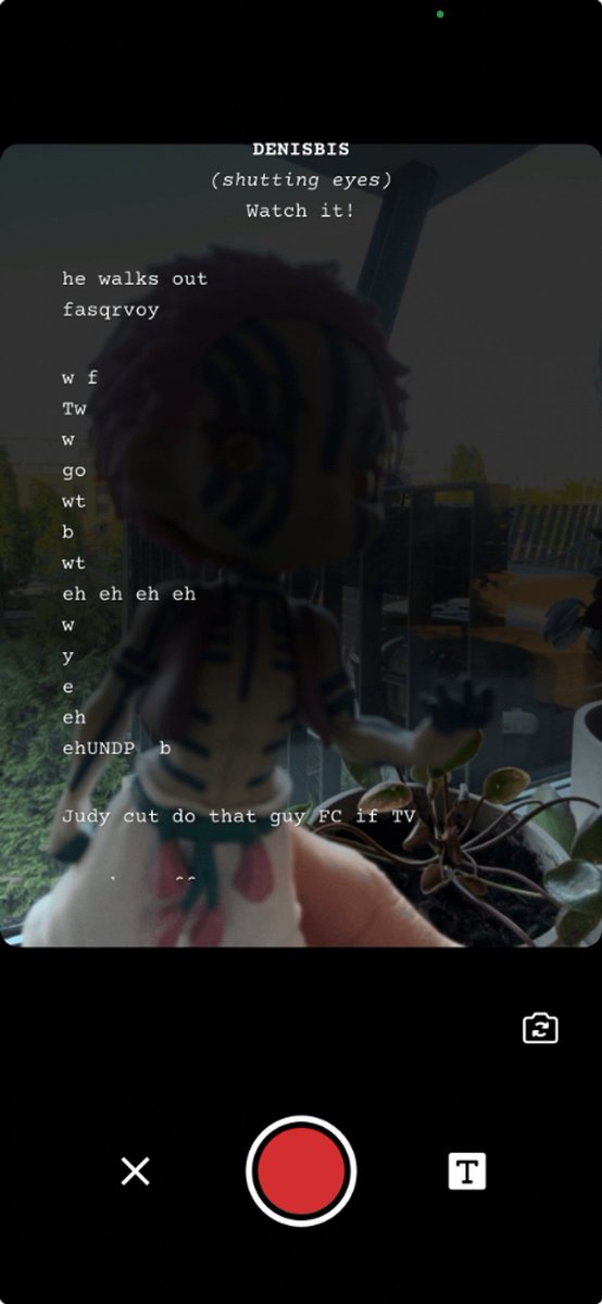 igorok's tweet image. Audition Feed 🎭

A tailored board of gigs, each tagged with a handy match-% so you know where you fit.

See a role you like? One-tap submit—record your audition while the script stays on-screen.