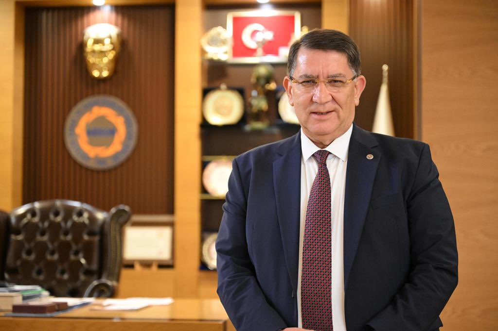Antalya Esnaf ve Sanatkarlar Odaları Birliği (@aesob_) on Twitter photo 📰🗞️“19 MAYIS GENÇLİĞE DUYULAN GÜVENİN EN BÜYÜK KANITIDIR” haberimizi aşağıdaki linkten okuyabilirsiniz👇🏻👇🏻
aesob.org.tr/Content/News?h…
<a href="/adlihandere/">Adlıhan DERE</a> 📰🗞️“19 MAYIS GENÇLİĞE DUYULAN GÜVENİN EN BÜYÜK KANITIDIR” haberimizi aşağıdaki linkten okuyabilirsiniz👇🏻👇🏻
aesob.org.tr/Content/News?h…
<a href="/adlihandere/">Adlıhan DERE</a>