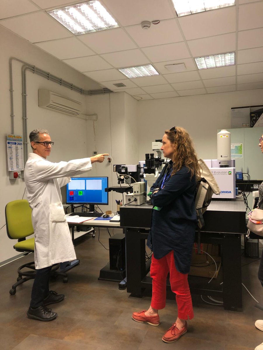ATeNCenter's tweet photo. Le delegazioni dei nove Atenei partner dell’Alleanza FORTHEM hanno visitato i laboratori di ATeN Center.

Per maggiori info:
https://t.co/6CN1nF6vYU
#ATeNCenter #UniPa https://t.co/HSQrZmIYka