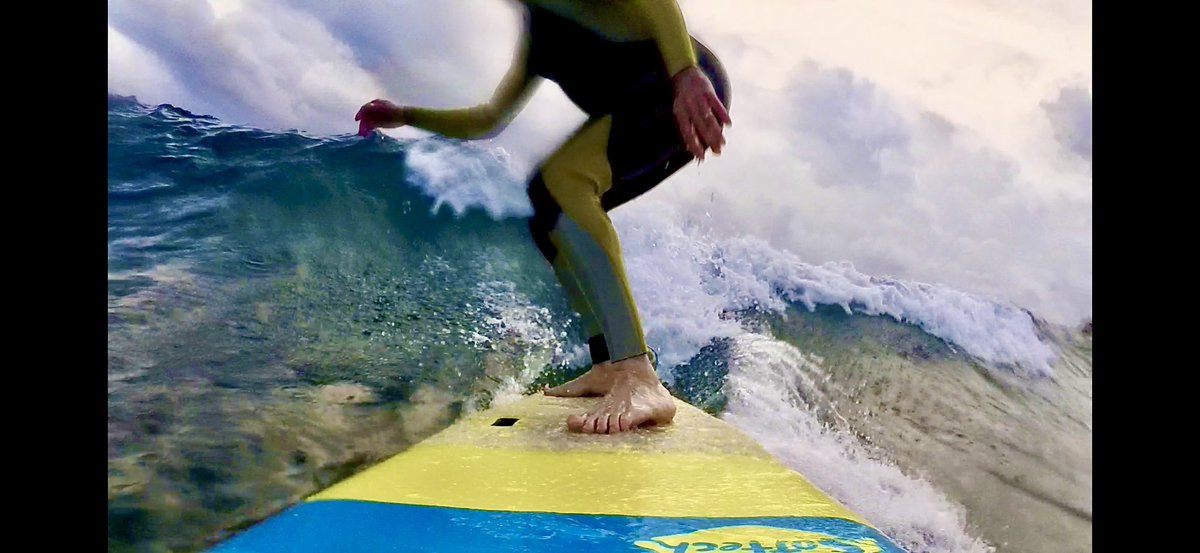 Markie2572's tweet photo. Nice early surf yesterday, all to myself before a full day of rendering walls ππ¬ #softechroller #snuggwetsuits https://t.co/fJdkRM9pgZ